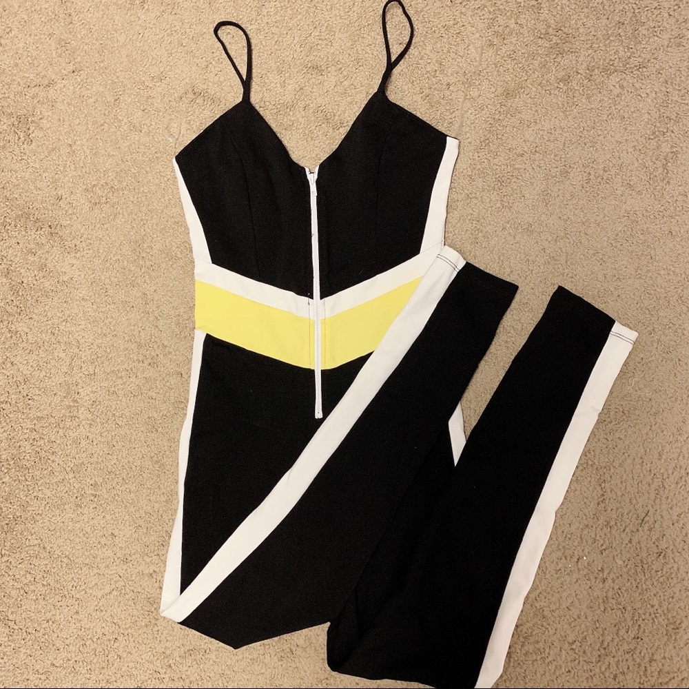 NEW FASHION NOVA Color Block Jumpsuit